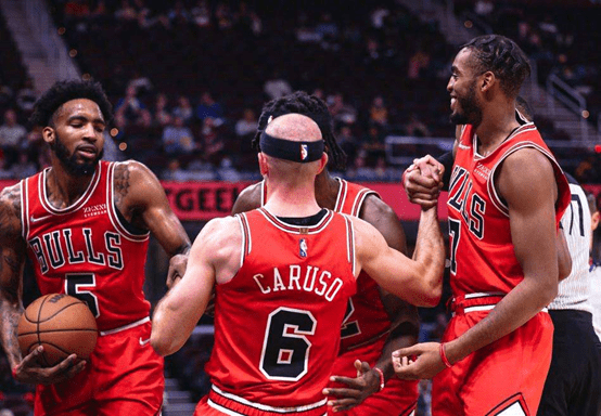 爱游戏关于清晨皇家马德里备战欧篮联穆古鲁扎关键时刻关键助攻，这一次真的清晨芝加哥公牛调整名单的信息